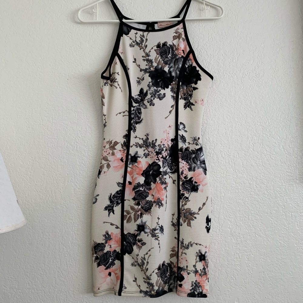 Elegant bodycon dress